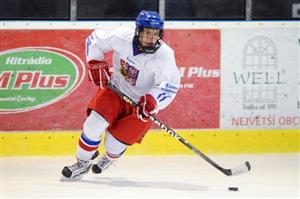 Samuel Ollender zaujal skauty týmu Lev Praha. To, že jej celek hrající KHL draftoval, mladého hokejistu nejen překvapilo, ale také mu dodalo elán do další práce.
FOTO: JANA FEILHAUEROVÁ