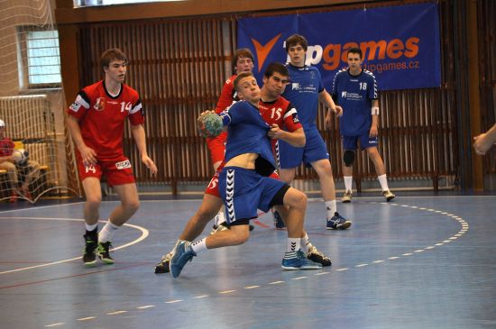 Závěrečné utkání prvoligové sezony, v němž hostil Plzeň, si kopřivnický dorost mohl bez nervů náležitě vychutnat. Titul už totiž měl v kapse.
FOTO: JANA FEILHAUEROVÁ