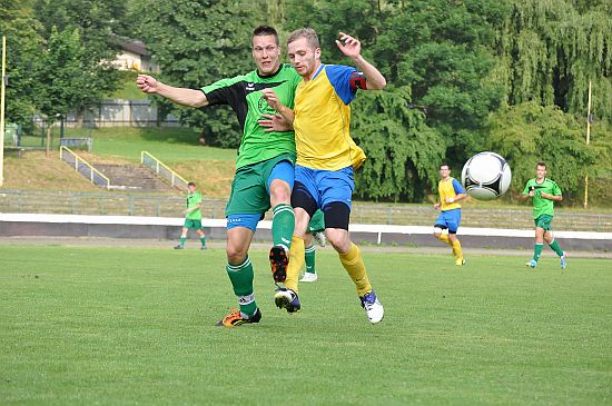 V posledním zápase sezony 2012/13 bohužel Kopřivnice podlehla doma Odrám a kýžené druhé místo jí tak uteklo.
FOTO: JANA FEILHAUEROVÁ