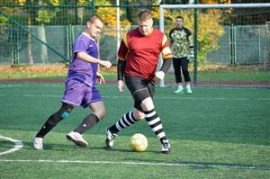 Ligové soutěže 2013 Klubu malé kopané Kopřivnice se blíží ke svému závěru. O víkendu se hrál předposlední turnaj. Mimo jiné v něm Jelita podlehla Evertonu 2:4 (na snímku).
FOTO: J. FEILHAUEROVÁ