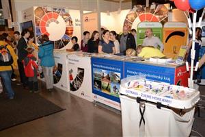 Stánek Moravskoslezského kraje na letošním veletrhu cestovního ruchu Regiontour v Brně byl o poznání skromnější než v minulých letech.
FOTO: DAVID MACHÁČEK