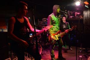 Hvězdou pátečního koncertního večera v klubu Nord byla kutnohorská poppunková kapela Rybičky 48. Velký úspěch ale zaznamenaly i předkapely.
FOTO: DAVID MACHÁČEK