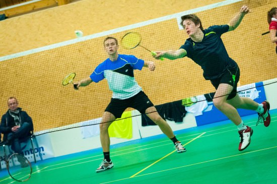 David Ptáček (vpravo) dosáhl spolu s Filipem Budzelem z TJ Sokol Klimkovice na celorepublikovém turnaji v Českém Těšíně ve čtyřhře na nejvyšší příčku.
FOTO: TOMÁŠ DAVID