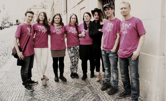 Dobrovolníci z organizace Purpura úspěšně prezentovali záměr vybudování galerie Galaxie. V soutěži o sociální inovaci šlo především o zviditelnění záměru.
FOTO: PURPURA