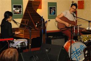 Originální muzikantské duo Sea+Air se po třech letech vrací do Kopřivnice. Tentokrát si jejich vystoupení užijí návštěvníci pod širým nebem na festivalu Moment!
FOTO: DAVID MACHÁČEK