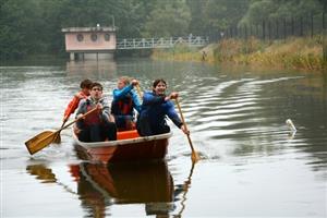 Skauti z celé republiky se o uplynulém víkendu v Kopřivnici a okolí utkali v tradičním Svojsíkově závodě, který prověřil jejich znalosti a dovednosti.
FOTO: DAVID MACHÁČEK