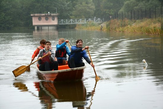 Skauti z celé republiky se o uplynulém víkendu v Kopřivnici a okolí utkali v tradičním Svojsíkově závodě, který prověřil jejich znalosti a dovednosti.
FOTO: DAVID MACHÁČEK
