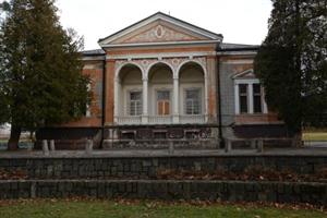 Rekonstrukce vily v parku E. Beneše by mohla začít na přelomu roku. Aktuálně radnice očekává architektonický návrh plánovaných oprav.
FOTO: DAVID MACHÁČEK