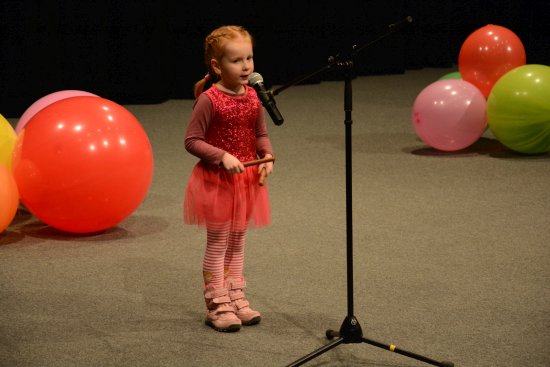Ti úplně nejmenší zpěváci z Kopřivnice se minulou středu utkali v soutěži MiniKoprstar. Tu vůbec poprvé hostil kinosál kulturního domu.
FOTO: DAVID MACHÁČEK
