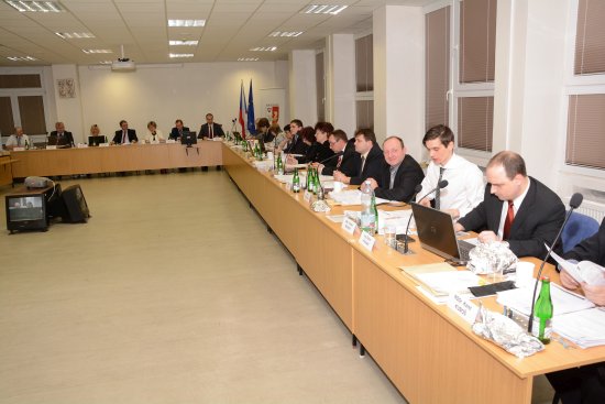 Poměrně nekonfliktní 10. jednání Zastupitelstva města Kopřivnice přineslo v závěru nečekaný zvrat, když došlo k výměně na postu prvního místostarosty a ke změně v radě města.
FOTO: DAVID MACHÁČEK