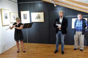 Hlavní aktéři návrhu dakarské tatry s číslem 635 (zprava): její objevitel Radek Smolka, dosavadní majitel Jean Philipp a původní posádka ve složení Miroslav Gumulec, Josef Kalina a Zdeněk Kahánek.
FOTO: DAVID MACHÁČEK