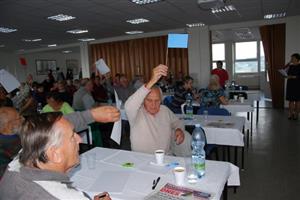 Pro seniory připravily pracovnice odboru sociálních služeb zdejší radnice zábavné odpoledne, na kterém se bavili nejen soutěžící, ale i přihlížející.
FOTO: MARTINA ŠVRČKOVÁ