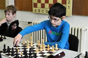 Marek Štefaník ze Šachového klubu ASK Tatra Kopřivnice dlouhodobě patří mezi nejlepší mladé šachisty z okolí.
FOTO: KRISTINA ČABLOVÁ