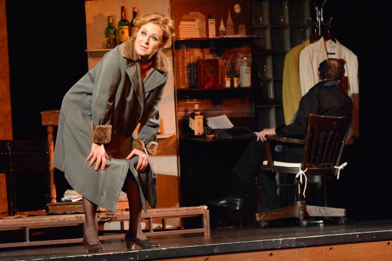 Simona Stašová a Oldřich Vízner bavili minulou neděli vyprodaný velký sál kulturního domu inscenací hry Římské noci.
FOTO: DAVID MACHÁČEK