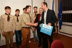 Vítězství lubinských skautů v celostátním finále Svojsíkova závodu ocenilo vedení města mimo jiné penězi na pořízení vybavení.
FOTO: DAVID MACHÁČEK