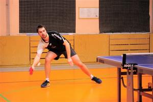 Michal Masnica z druholigového týmu stolních tenistů ASK Tatra Kopřivnice získal v sobotním utkání bod, v nedělním pak tři.
FOTO: KRISTINA ČABLOVÁ