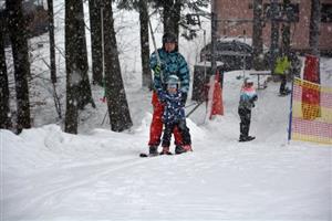 Červený kámen pokrylo dostatečné množství sněhu a lyžařský areál je od minulého týdne kompletně v provozu.
FOTO: DAVID MACHÁČEK