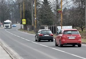 Aktuální radar na ulici Záhumenní má spíše preventivní funkci. Nové zařízení, které město pořídí, umožní rovněž sankcionovat příliš spěchající řidiče.
FOTO: DAVID MACHÁČEK