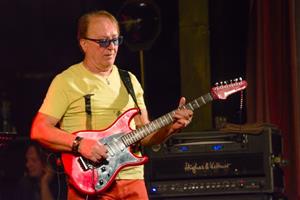 Legendární kapela Olympic po 20 letech koncertovala v kopřivnickém kulturním domě.
FOTO: DAVID MACHÁČEK