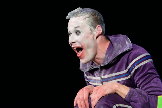 Dvaatřicátý ročník přehlídky Kopřiva se o víkendu těšil velkému zájmu publika. Největší přízni diváků se těšil mim Radim Vizváry, který si užil nejen potlesk vestoje, ale získal i cenu publika.
FOTO: DAVID MACHÁČEK