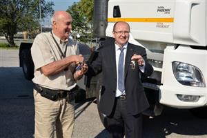 Radomír Smolka (na archivním snímku vpravo) zvažuje odchod z Tatry. Důvodem je podle mluvčího nesouhlas s plánem reorganizace.
FOTO: DAVID MACHÁČEK