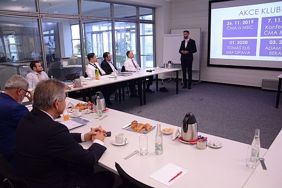 Profesionálové sdružení v České manažerské asociaci minulý týden ve společnosti Brose diskutovali o výzvách digitalizace průmyslu a nových trendech v managementu.
FOTO: D. MACHÁČEK