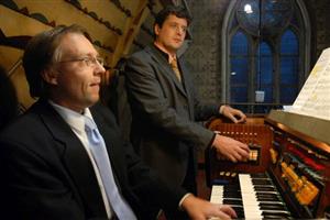 Před dvanácti lety Petr Rajnoha jako varhaník vystupoval v kostele sv. Bartoloměje, nyní už půl roku řídí soukromou základní uměleckou školu MIS music.
FOTO: DAVID MACHÁČEK