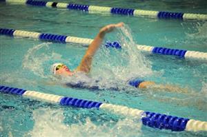 Šárka Jadrníčková (SK Kopřivnice) obsadila v disciplíně 200 Z na mistrovství ČR třináctiletého žactva skvělé sedmé místo.
FOTO: KRISTINA ČABLOVÁ