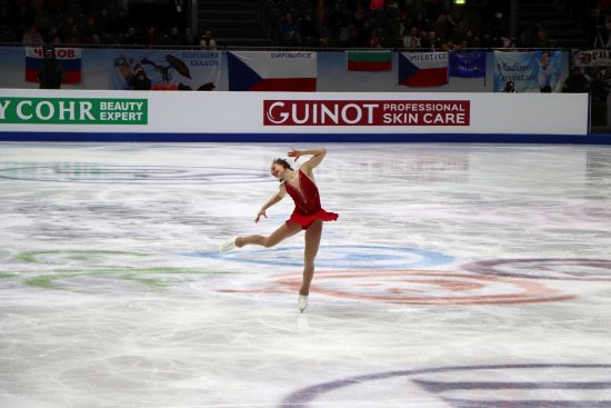 Kláře Štěpánové (FSC Kopřivnice) nevyšly v krátkém programu na mistrovství Evropy dva skoky, krokovku a piruety však měla výborné.
FOTO: ČESKÝ KRASOBRUSLAŘSKÝ SVAZ