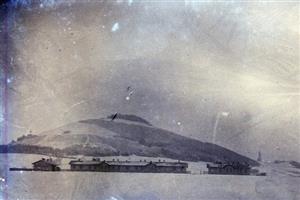 Jeden z mála dochovaných snímků kopřivnické izolační nemocnice, od jejíhož otevření uplynulo sto let.
FOTO: ARCHIV MUZEA FOJTSTVÍ