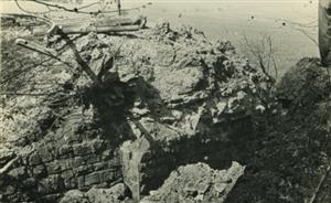 Viadukt na železnici mezi Štramberkem a Veřovicemi měla údajně zničit bomba, jejíž plášť byl další desítky let umístěn v parku E. Beneše.
FOTO: ARCHIV MUZEA FOJTSTVÍ