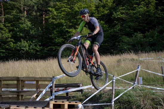 V konkurenci slovenských i českých reprezentantů v závodě Slovenského poháru obsadil Hynek Tekula skvělou patnáctou příčku.
FOTO: ROBERT TEKULA