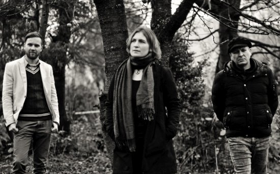 Kopřivnické trio Nekola minulý týden vypustilo do světa svou druhou desku. Album nazvané Lidémoni obsahuje zhruba půlhodinu muziky.
FOTO: KAREL KUDERA