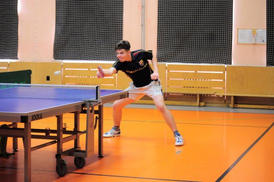 Stolní tenista Ondřej Pařil je jedním z nejlepších hráčů Moravskoslezského kraje a je oporou  družstev ASK Tatra Kopřivnice.
ILUSTRAČNÍ FOTO: KRISTINA ČABLOVÁ
