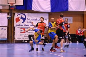 Jan Gřes byl v utkání s Novým Veselím opět jedním z nejlepších střelců Kopřivnice a sedmi brankami se značnou měrou podílel na vítězství.
FOTO: KRISTINA ČABLOVÁ