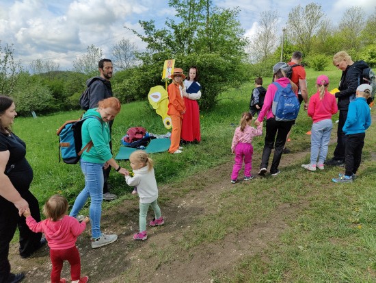 Značnému zájmu se v sobotu těšil Pohádkový les, který společně připravují Kopřivnice a Štramberk. Zhruba čtyřkilometrová trasa vedla přes katastry obou měst.
FOTO: DAVID MACHÁČEK