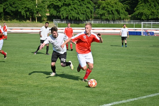 Kopřivničtí fotbalisté odehráli na domácím hřišti nemistrovské utkání s Rybím.