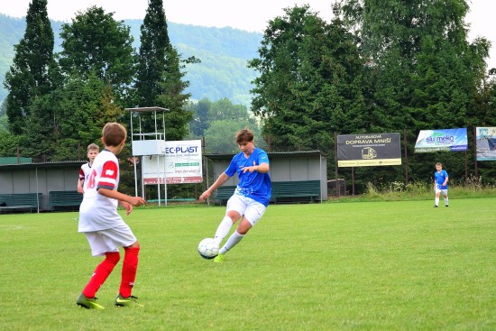 Text: Společné družstvo Lubina-Vlčovice obsadilo na domácím turnaji druhé místo.
FOTO: VĚRA MARÁKOVÁ