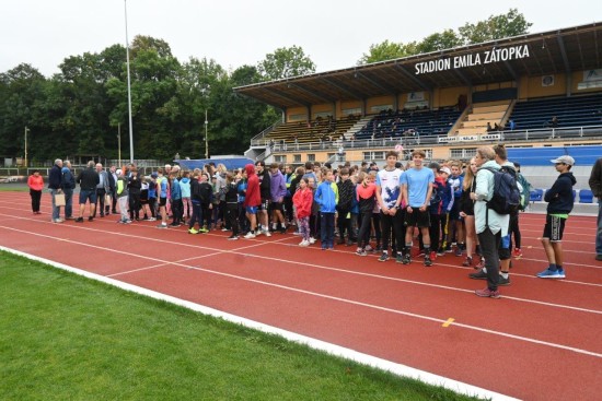 Zátopkovu pětku i desítku vyhrála ZŠ E. Zátopka.