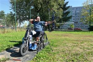 Kopřivničan Tomáš Vrzal usiloval o nominaci na letošní paralympiádu, kvalifikační závod mu ale nevyšel. Cílem je tak Paříž 2024.
FOTO: KRISTINA ČABLOVÁ