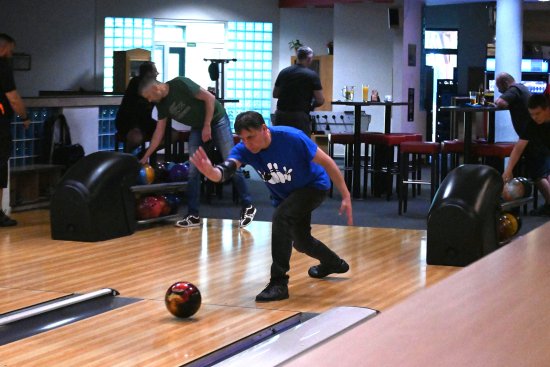 Boj o vítězství v Lize dvojic byl napínavý až do konce a nakonec se z něj radoval tým Geofyzika o půl bodu před dvojicí Dream Team.
FOTO: KRISTINA ČABLOVÁ