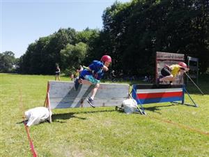 V neděli 19. června proběhl v Lubině závod žáků a dorostu v běhu na 60 a 100 metrů. Perníkovka, jak se soutěž jmenuje, je tradiční akcí.
FOTO: ŠÁRKA RAŠKOVÁ