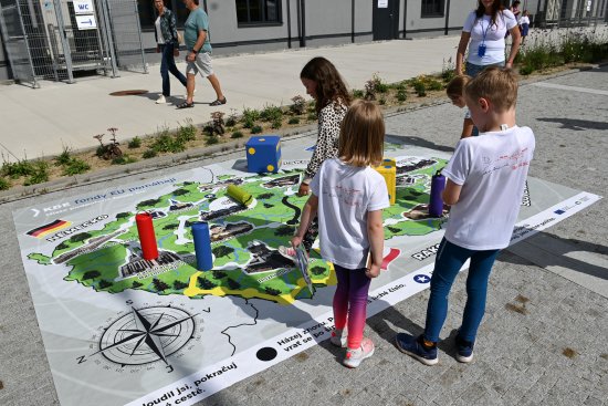 V rámci dnů otevřených dveří pořádaných minulou sobotu Evropskými fondy v Muzeu nákladních automobilů Tatra si příchozí mohli zasoutěžit o drobné ceny.
FOTO: DAVID MACHÁČEK