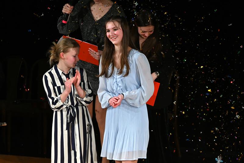 Tereza Špačková (vpravo) bezprostředně poté, co se dozvěděla, že je držitelkou KoprStar 2023. FOTO: DAVID MACHÁČEK