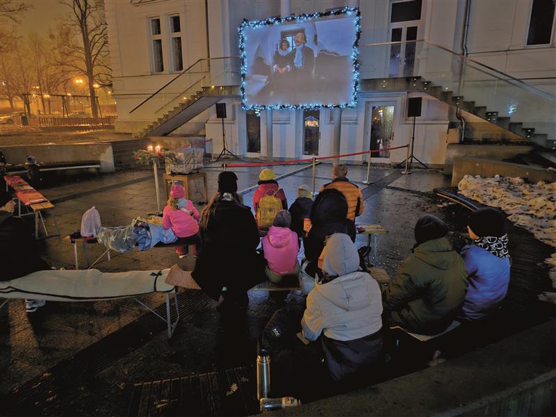 Na Kinočce nejvíce bodoval Grinch a pohádka Dvanáct měsíčků, mezi běžnými filmy pak největší zájem vyvolaly Pelíšky. FOTO: D. MACHÁČEK