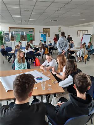 Školní fórum ZŠ 17. listopadu 14