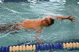 Přišel, viděl, zvítězil. Přesně tímto heslem se řídil na krajských přeborech MSK mladších žáků Tadeáš Veselský. Na snímku při jednom ze šesti vítězných startů v disciplíně znak.