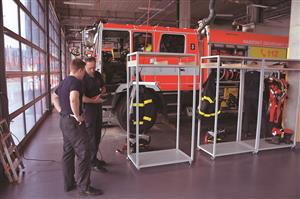 Veškerou svěřenou techniku kopřivničtí hasiči parkují v prostorných moderně vybavených garážích Integrovaného výjezdového centra