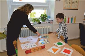 K zápisu do prvních tříd přišlo na školu dr. Milady Horákové 52 dětí, ale ne všechny v září usednou do školních lavic, protože budou mít odklad